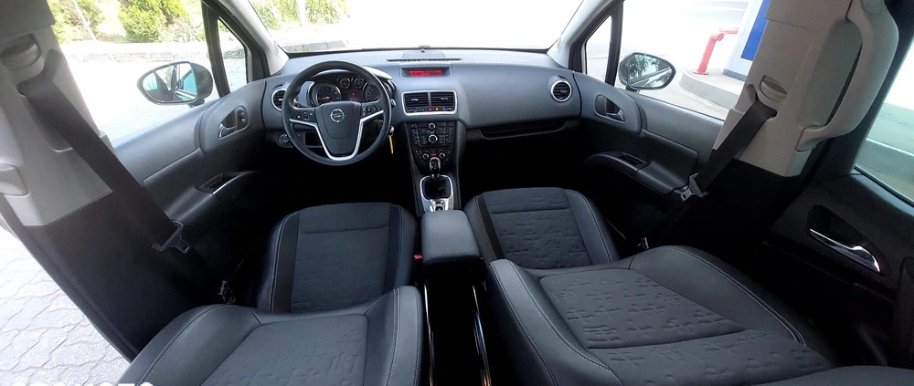 Opel Meriva cena 23900 przebieg: 189200, rok produkcji 2011 z Płońsk małe 631